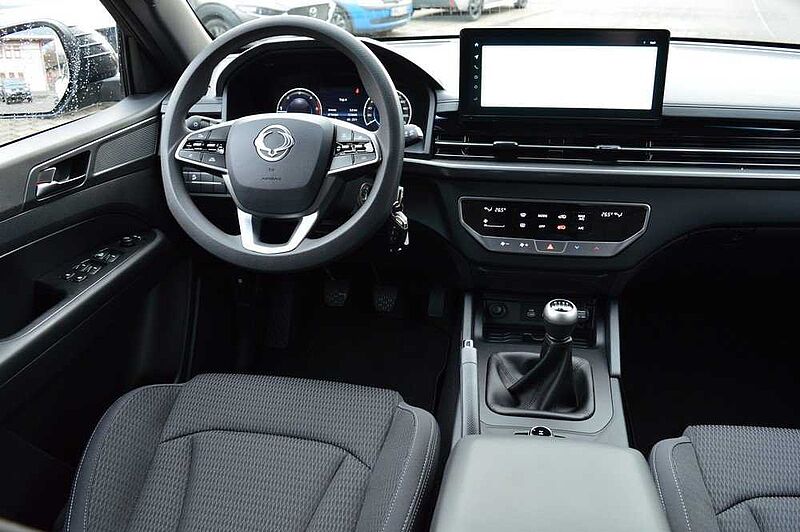 KGM Musso Grand 2.2 e-XDi Core 6/MT AWD *PDC+Cam+DAB+Navi*