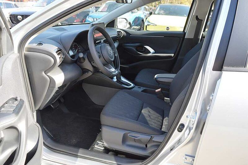 Mazda 2 Hybrid 1.5 VVT-i CVT Centre-Line *SH+Cam+DAB*