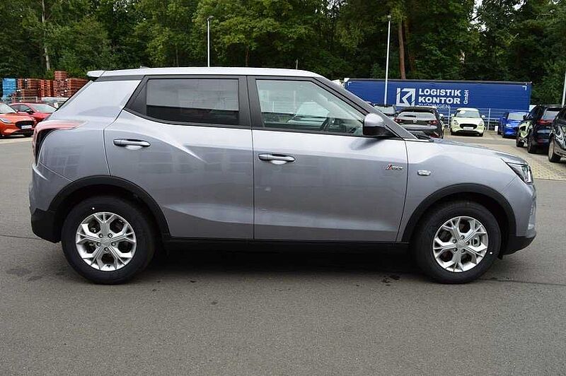 KGM Tivoli 1.5 T-GDI Essential 6/MT *Cam+PDC+DAB+SH+Navi+LDWS*