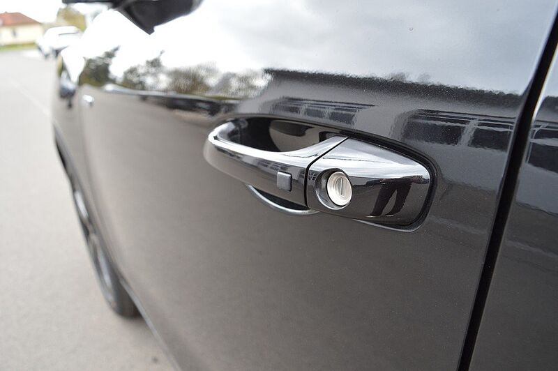 KGM Tivoli 1.5 T-GDI Nomad+ 6/AT *LED+Leder+2xPDC+Cam+SH*