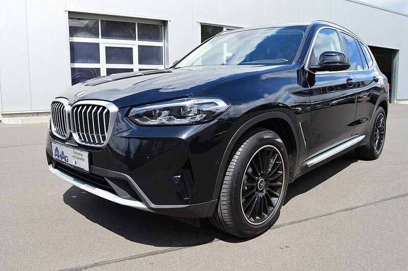 BMW X3 xDrive 30i Mild Hybrid *Keskin+WR Alu+AHK+LED+DAB+Leder*