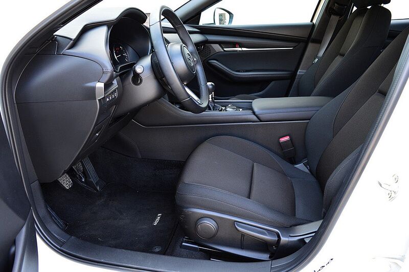 Mazda 3 2.0 e-SKYACTIV-G Prime-Line *WR+LED*