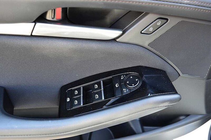 Mazda 3 2.0 e-SKYACTIV-G Prime-Line *WR+LED*