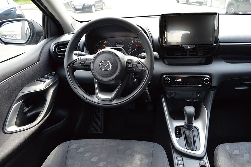 Mazda 2 Hybrid 1.5 VVT-i CVT Centre-Line *SH+Cam+PDA*