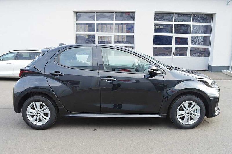 Mazda 2 Hybrid 1.5 VVT-i CVT Centre-Line *SH+Cam+PDA*
