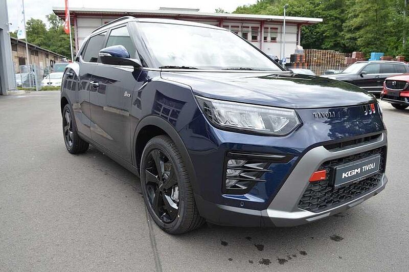 KGM Tivoli 1.5 T-GDI Nomad+ 6/MT *LED+Leder+2xPDC+Cam+SH*