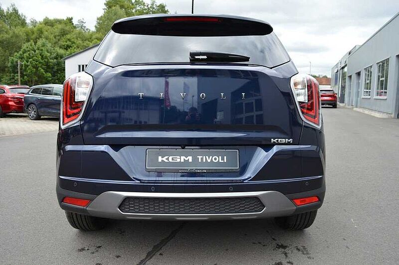 KGM Tivoli 1.5 T-GDI Nomad+ 6/MT *LED+Leder+2xPDC+Cam+SH*