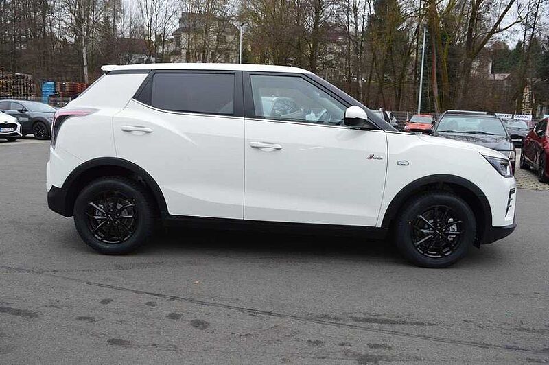 KGM Tivoli 1.5 T-GDI Nomad 6/AT *Cam+PDC+DAB+SH+Navi+LDWS*