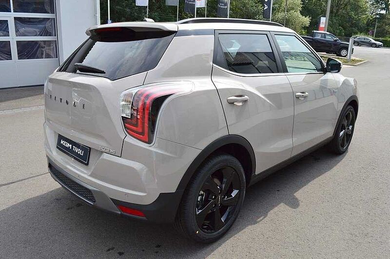 KGM Tivoli 1.5 T-GDI Nomad+ 6/AT *LED+Leder+2xPDC+Cam+SH*
