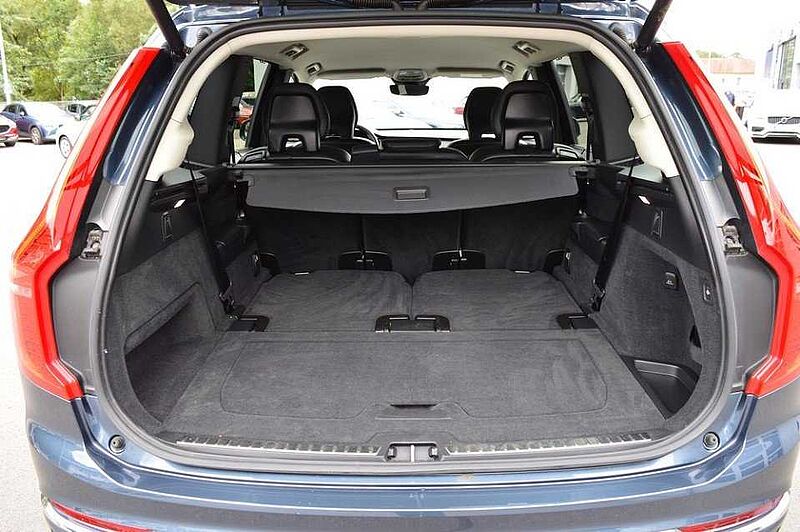 Volvo XC90 B5 AWD Geartronic Plus Bright *Voll+AHK+deutsch*