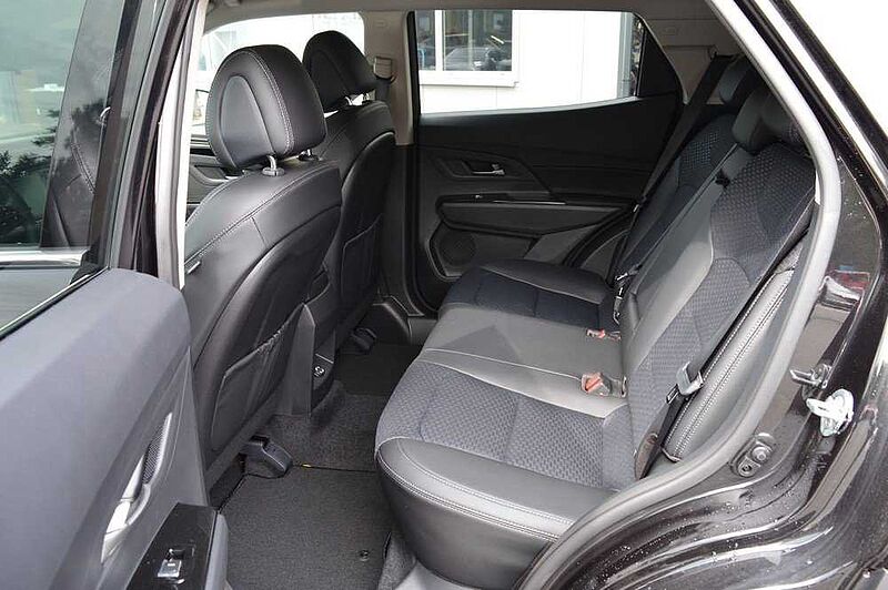 KGM Korando 1.5 T-GDI Nomad+ 6/AT *Leder+LED+CAM*