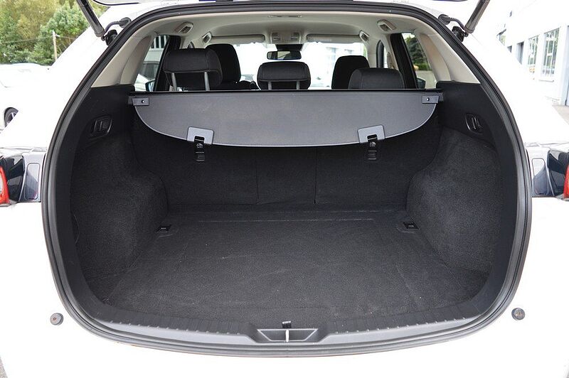 Mazda CX-5 2.2 SKYACTIV-D ADVANTAGE *AHK+LED+360*