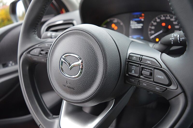 Mazda 2 Hybrid 1.5 VVT-i CVT Centre-Line *SH+Cam+PDA*